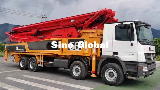 شاحنة ديزل مستعملة Putzmeister Concrete Pump M56-5 148M³ / H مع 5 أقسام