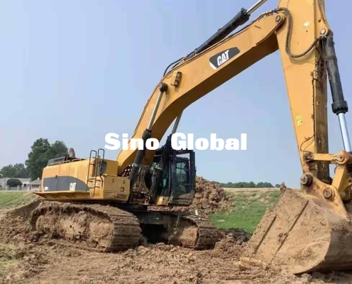 390KW مستعملة حفارات زحافة Caterpillar 390D 1240L سعة خزان الوقود